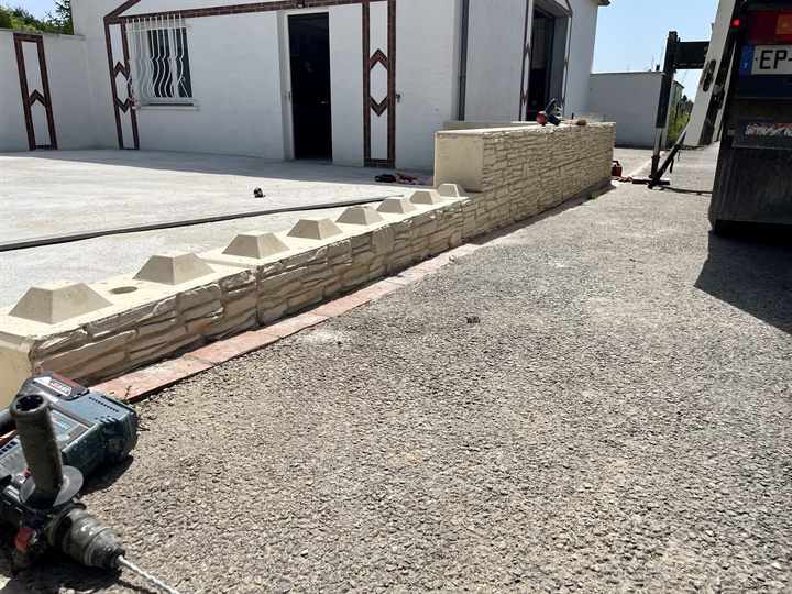 Muret Bo-Block avec retour sur un chantier pr&egrave;s de Vertus